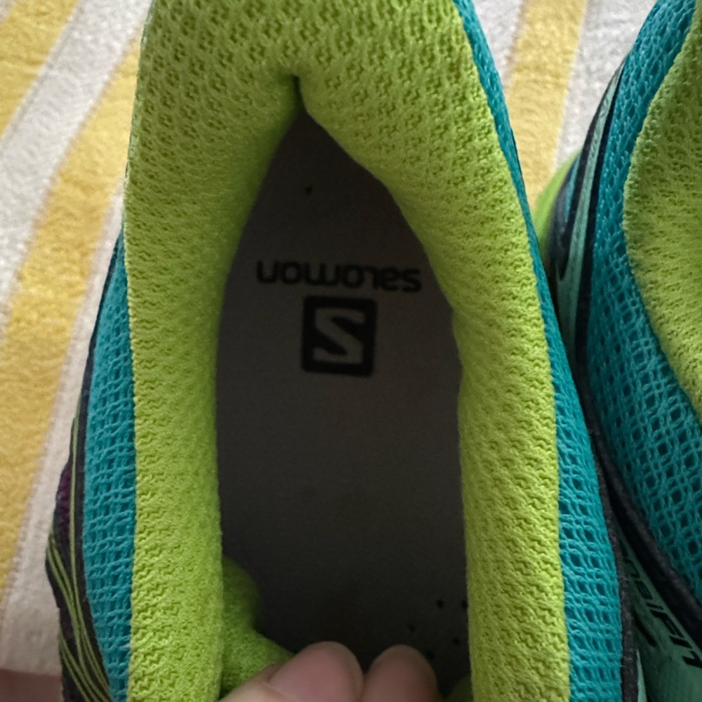 Women’s 3 Trail Running Shoes in the "Teal/Blue/Green" colorway. - Picture 4 of 10